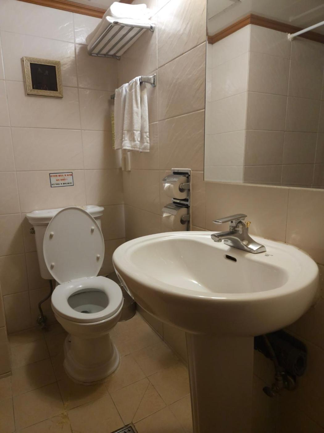Insadong Crown Hotel Seoel Buitenkant foto