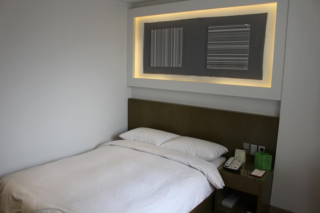 Insadong Crown Hotel Seoel Buitenkant foto