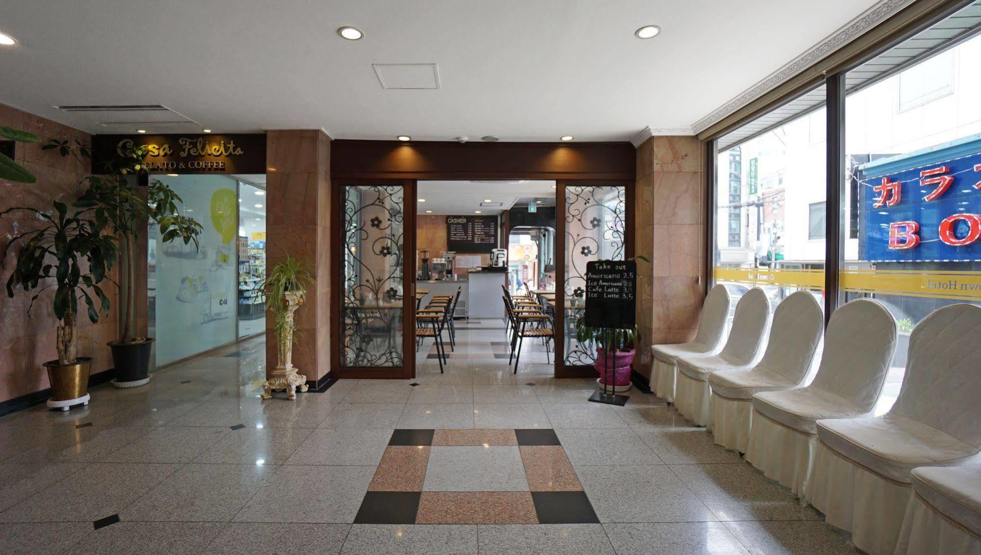 Insadong Crown Hotel Seoel Buitenkant foto