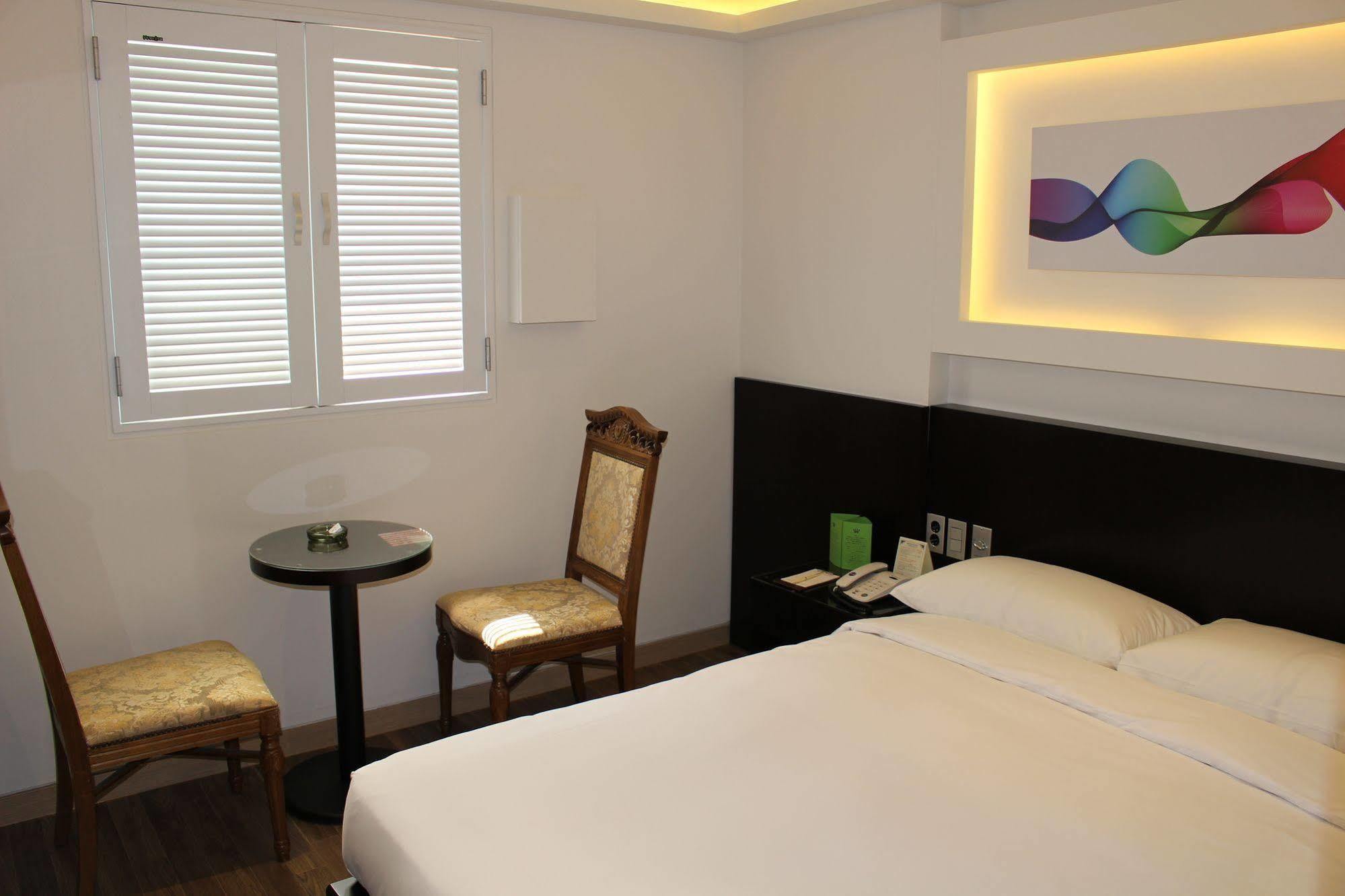 Insadong Crown Hotel Seoel Buitenkant foto